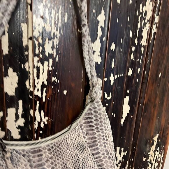 NWOT Elliot Luca snakeskin small handbag. - Picture 10 of 16